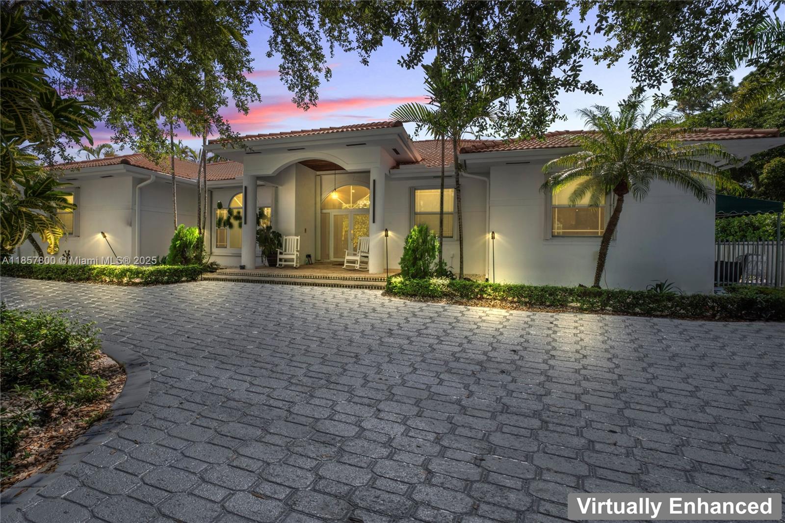 BEVERLY HILLS - Residential