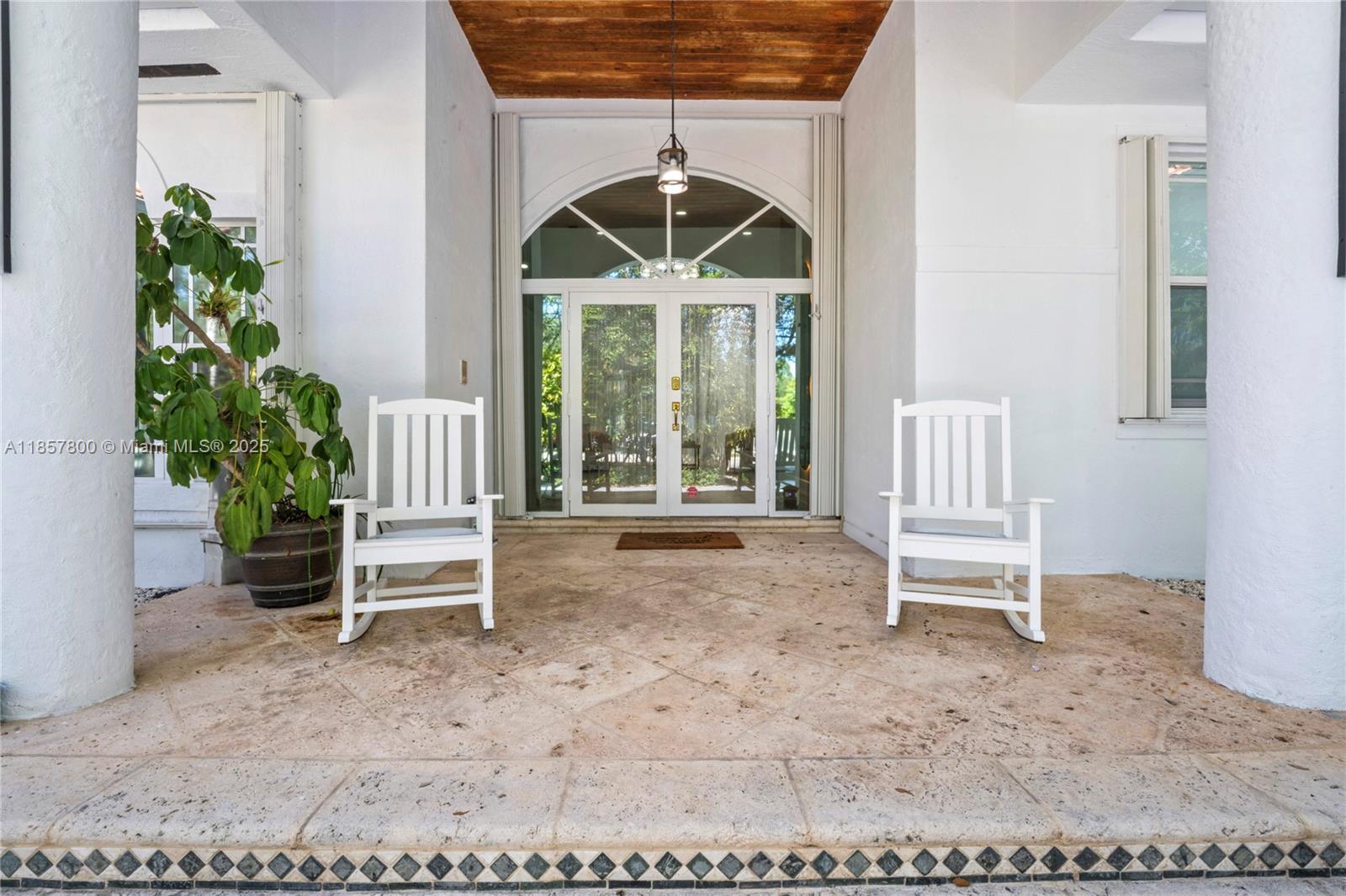 BEVERLY HILLS - Residential