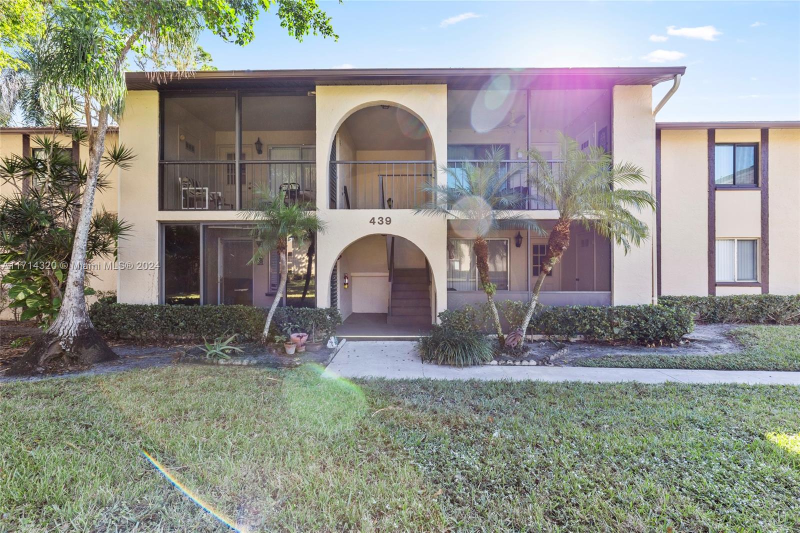 PINE RIDGE SOUTH IV CONDO - Residential Lease