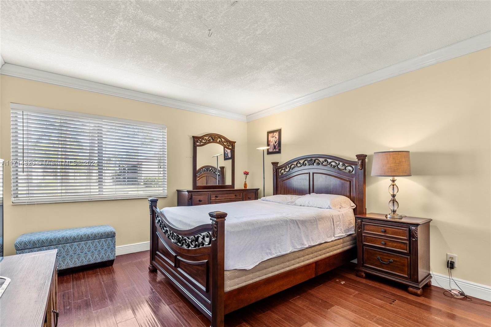 PINE RIDGE SOUTH IV CONDO - Residential Lease