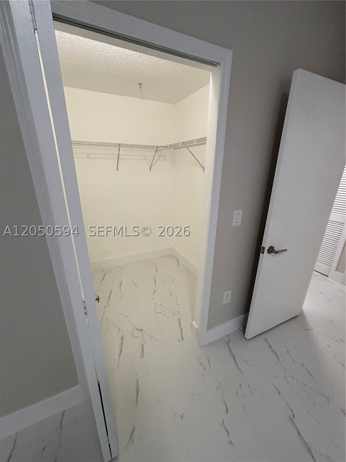 THE COURTS AT DORAL ISLES - Residential Lease