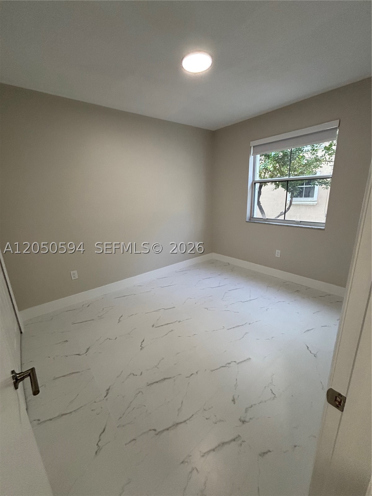 THE COURTS AT DORAL ISLES - Residential Lease