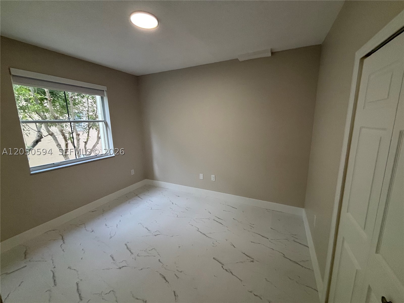 THE COURTS AT DORAL ISLES - Residential Lease