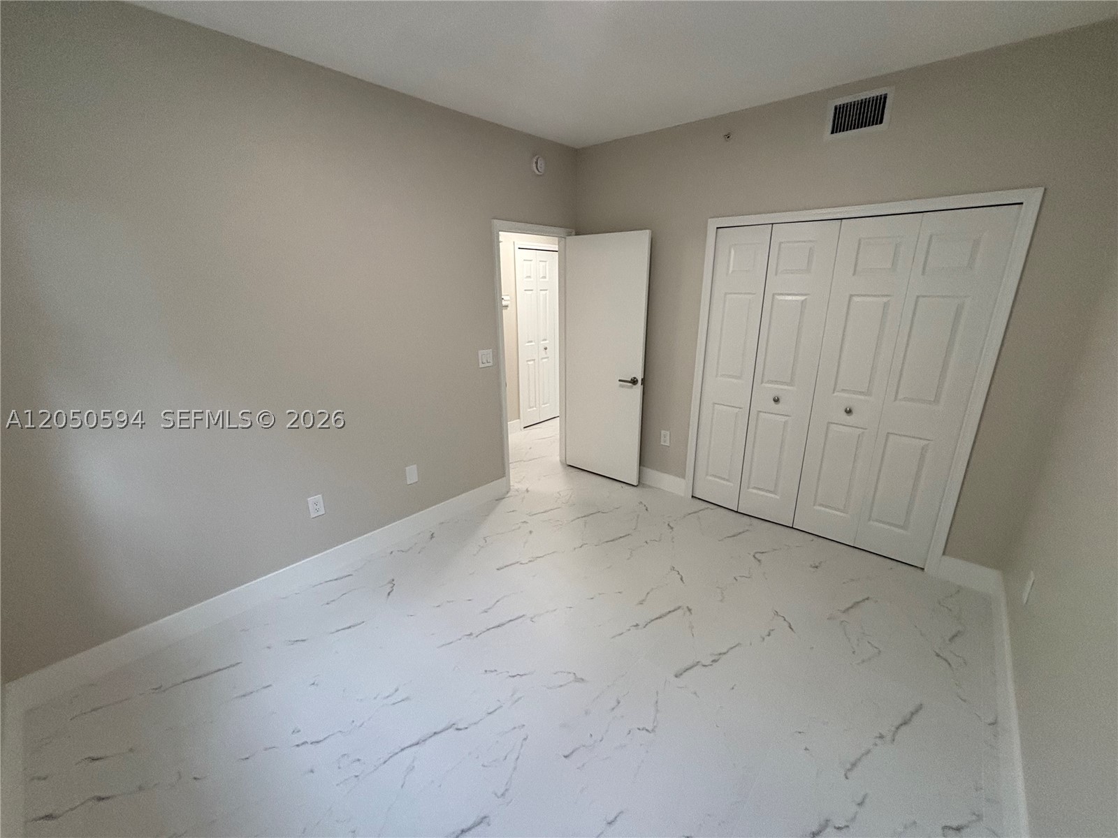 THE COURTS AT DORAL ISLES - Residential Lease