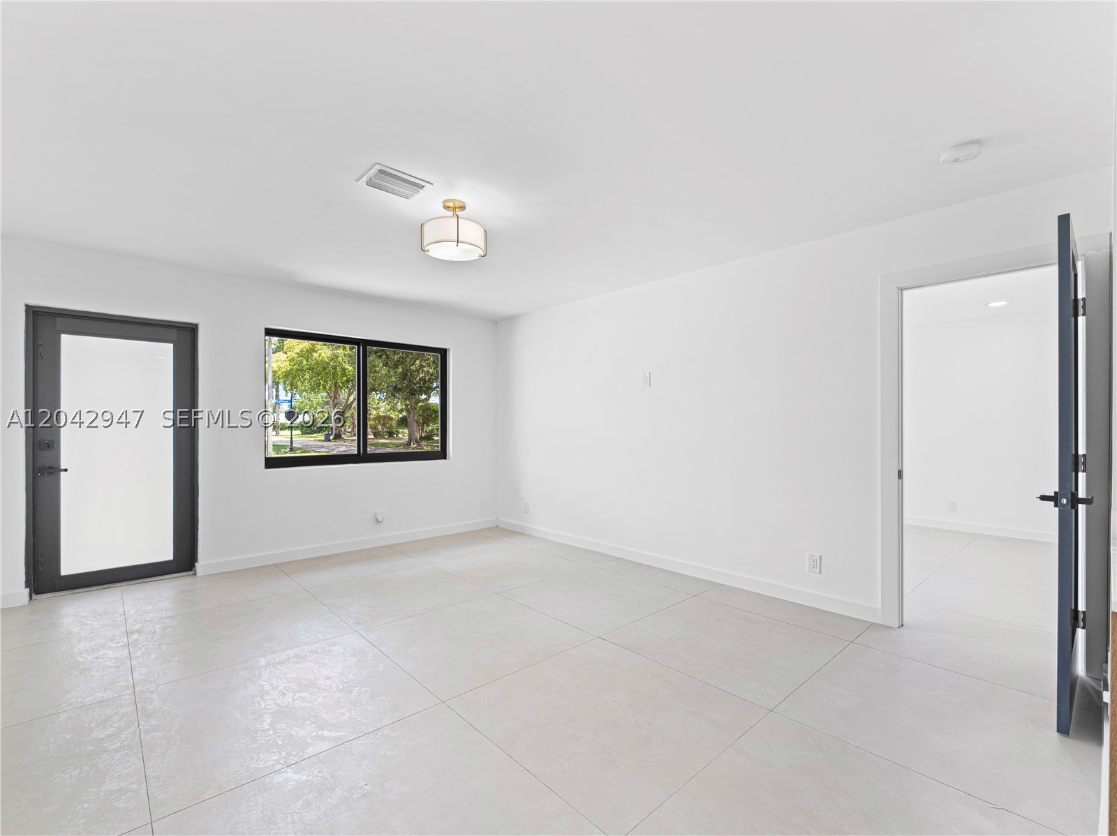 NORTH PALM BEACH VILLAGE - Residential