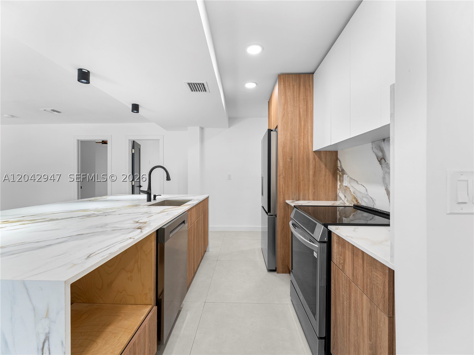 NORTH PALM BEACH VILLAGE - Residential