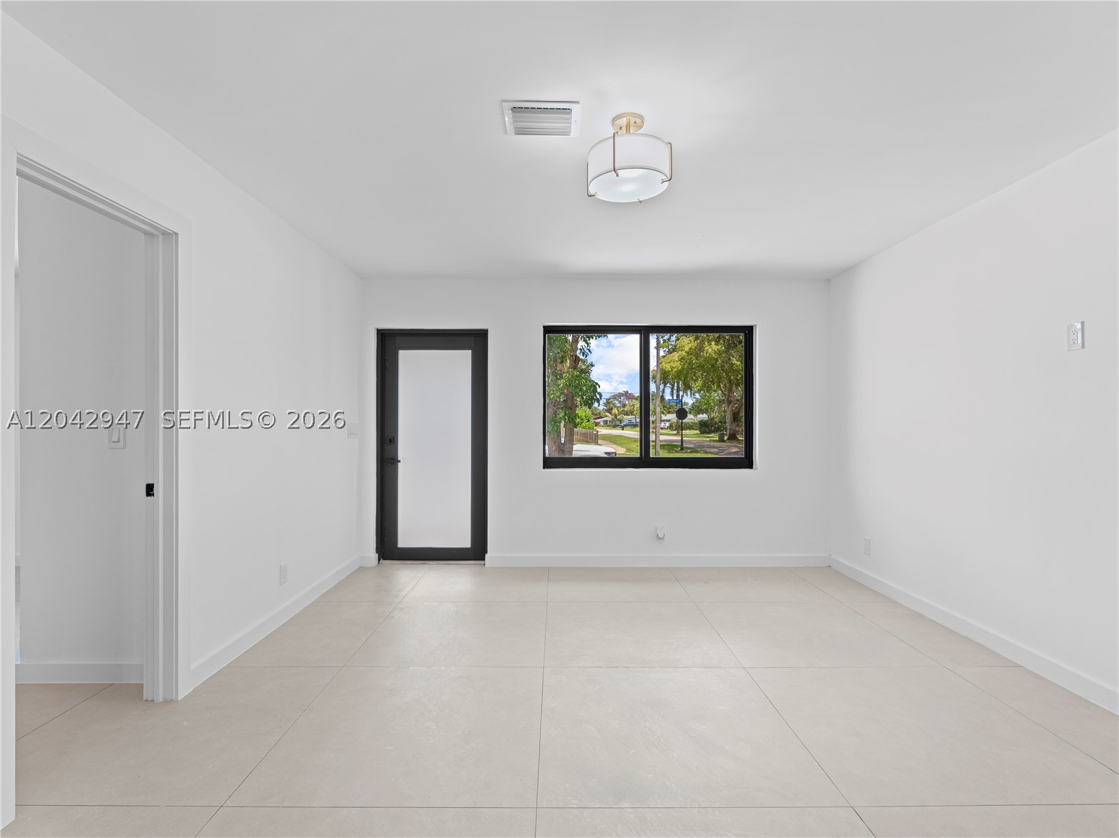 NORTH PALM BEACH VILLAGE - Residential