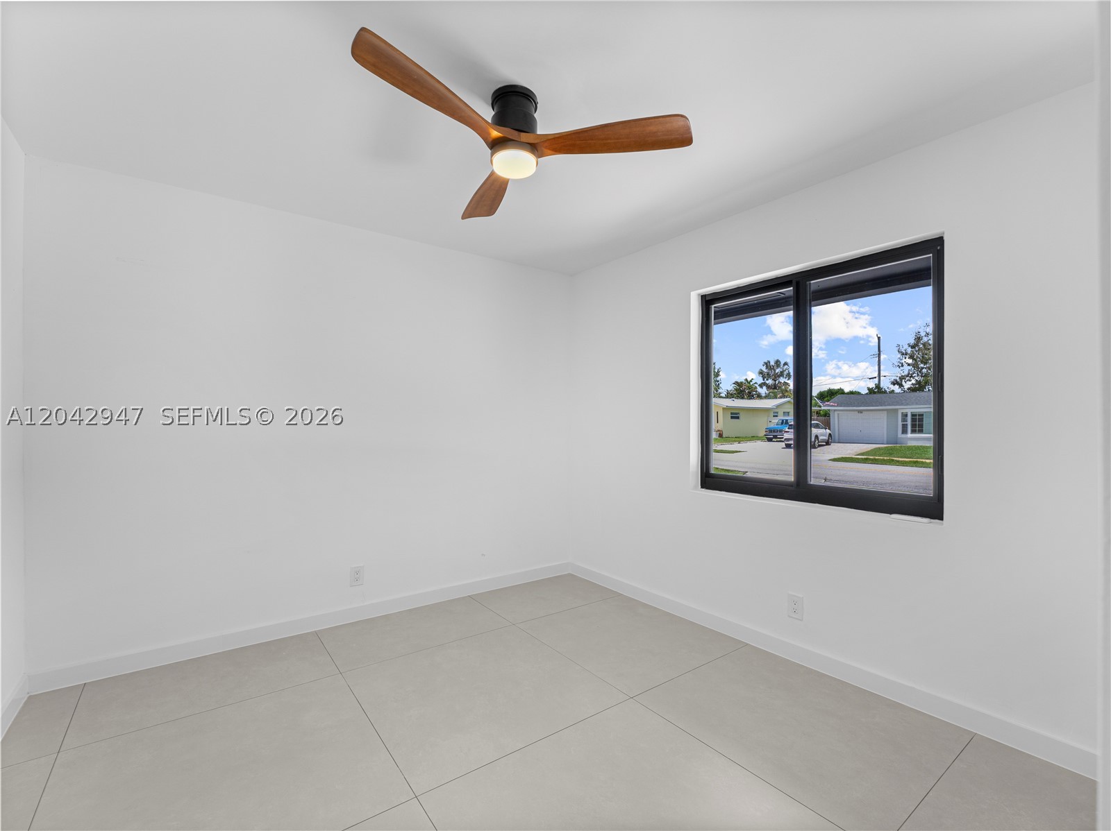 NORTH PALM BEACH VILLAGE - Residential