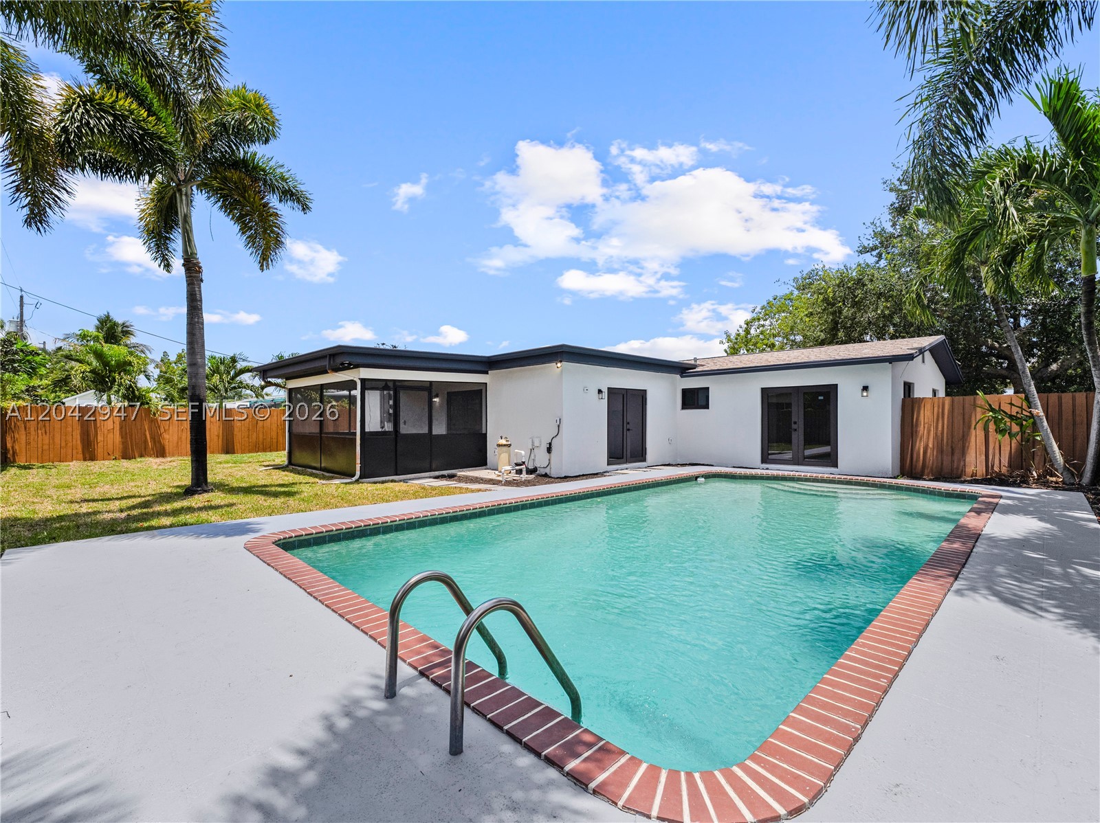 NORTH PALM BEACH VILLAGE - Residential