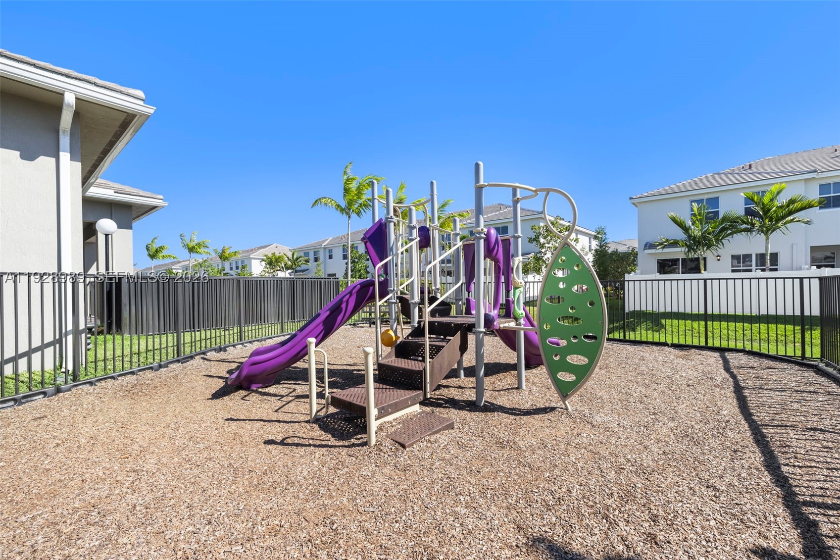 MERRICK SQUARE - Residential