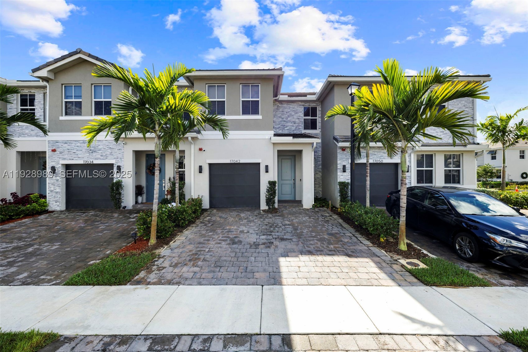 MERRICK SQUARE - Residential