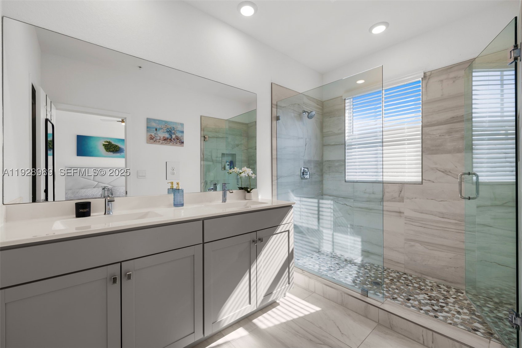 MERRICK SQUARE - Residential