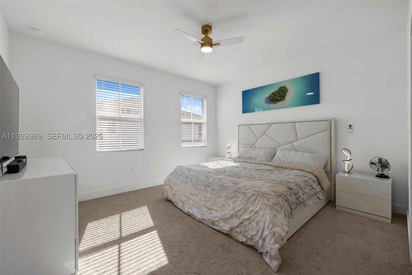 MERRICK SQUARE - Residential