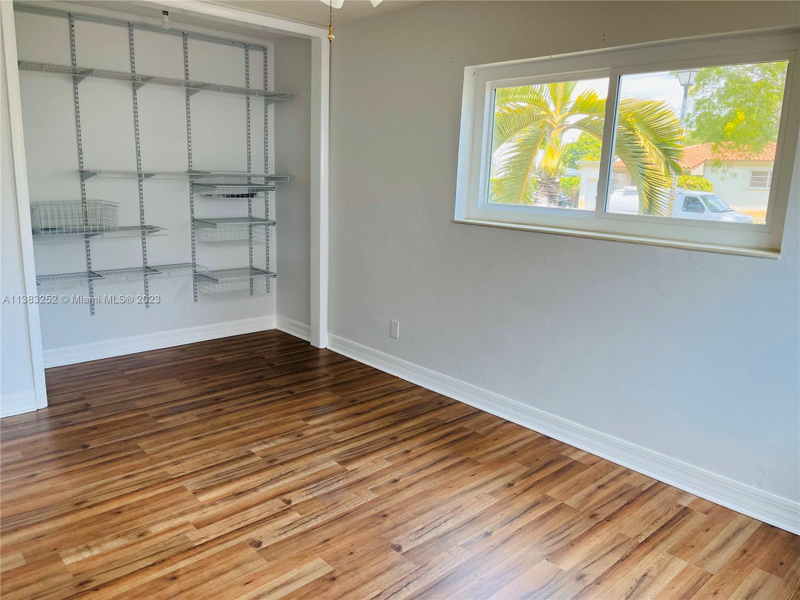 FLEEMAN GROVE - Residential Lease