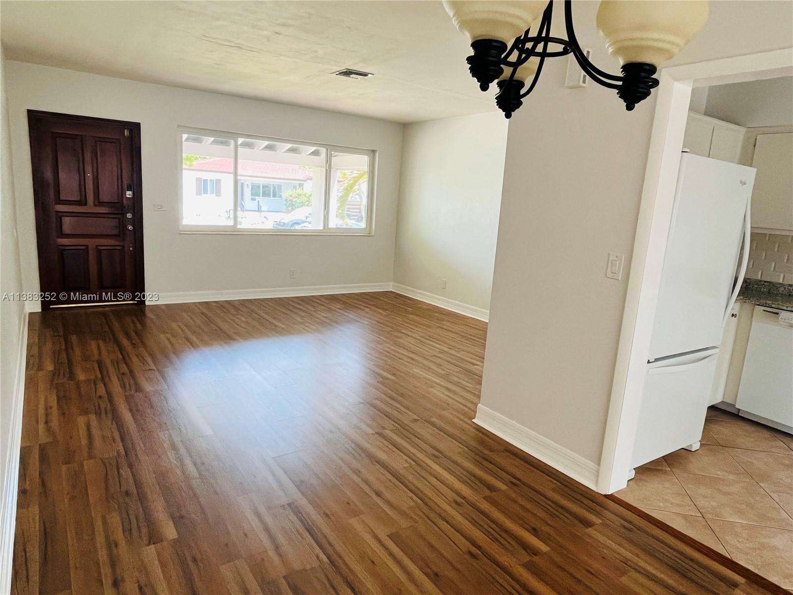 FLEEMAN GROVE - Residential Lease