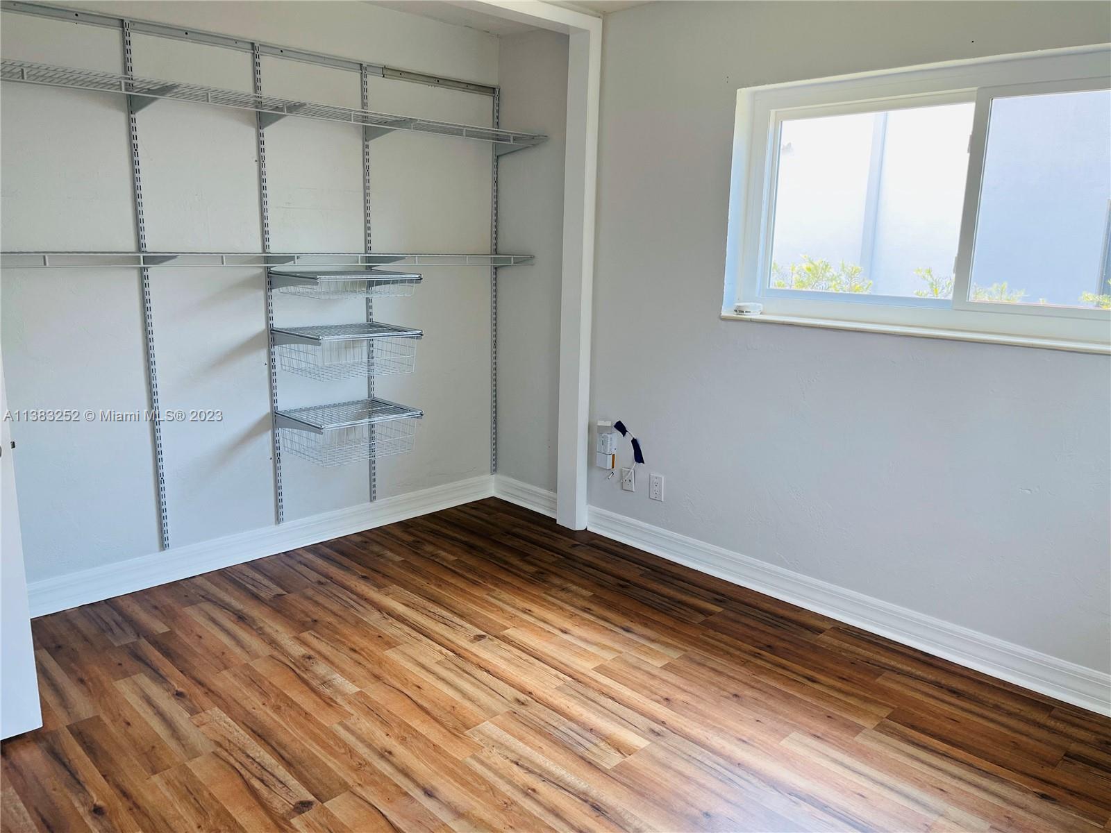 FLEEMAN GROVE - Residential Lease
