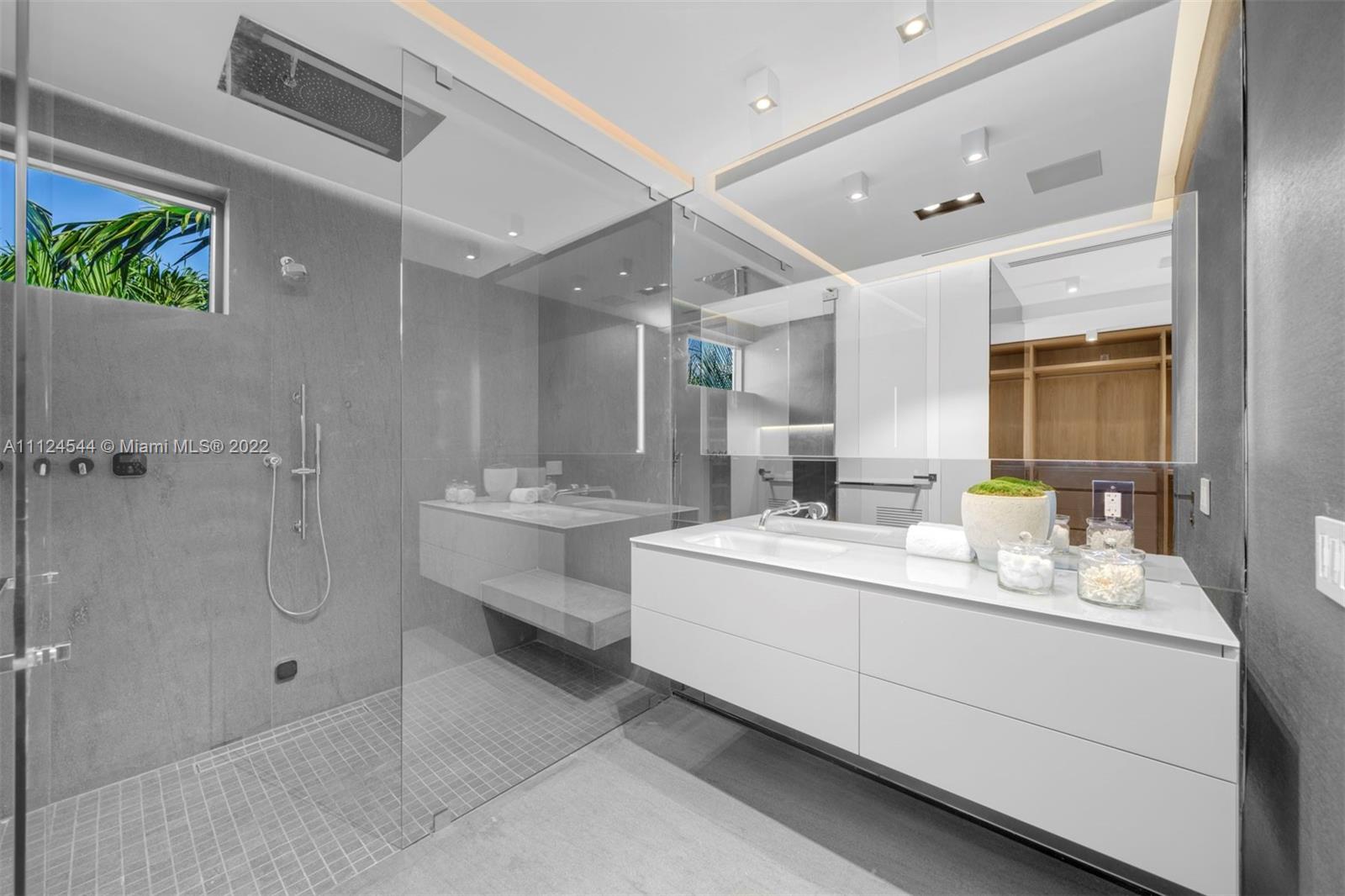 RIVO ALTO AMD - Residential