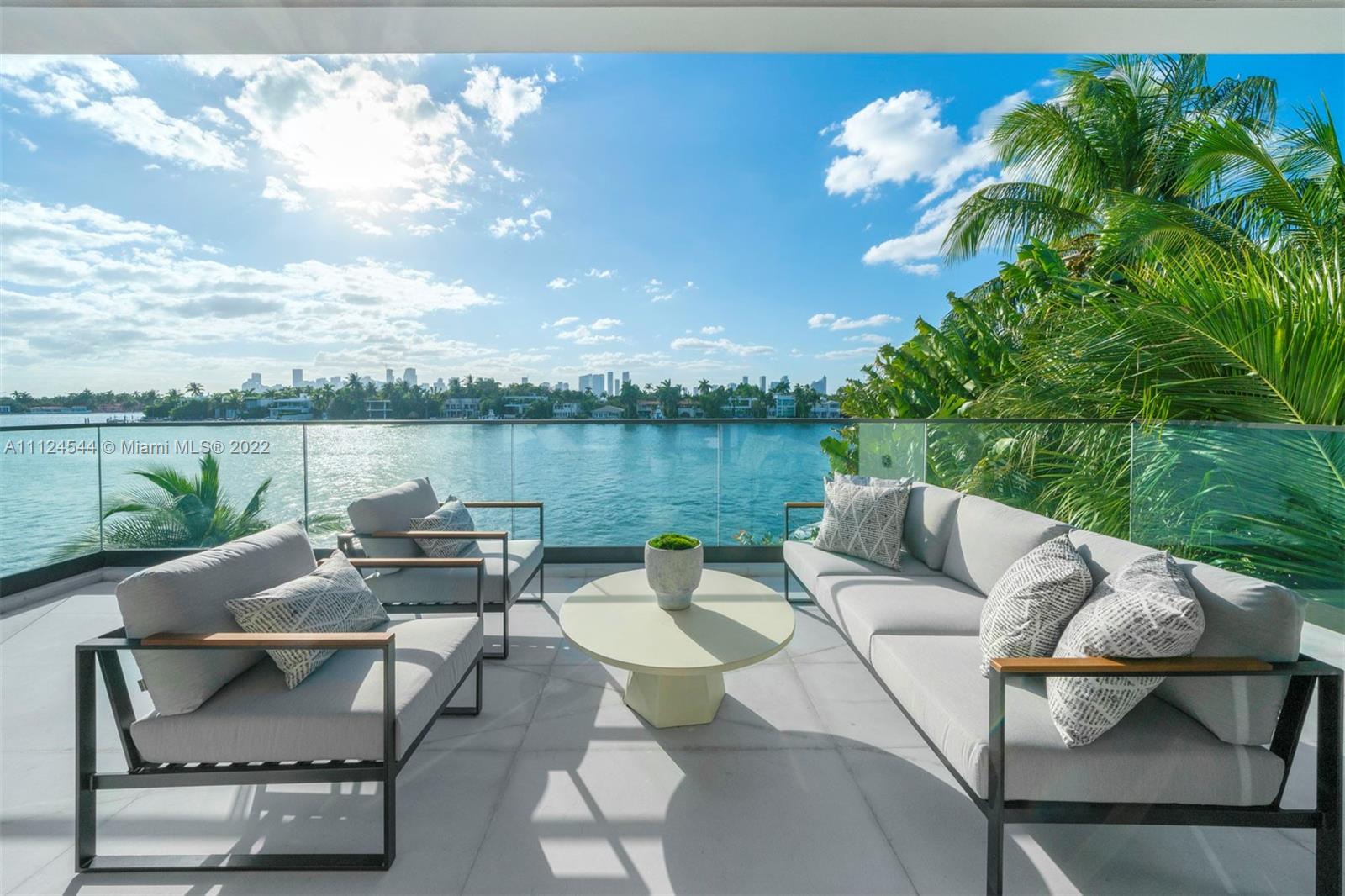 RIVO ALTO AMD - Residential
