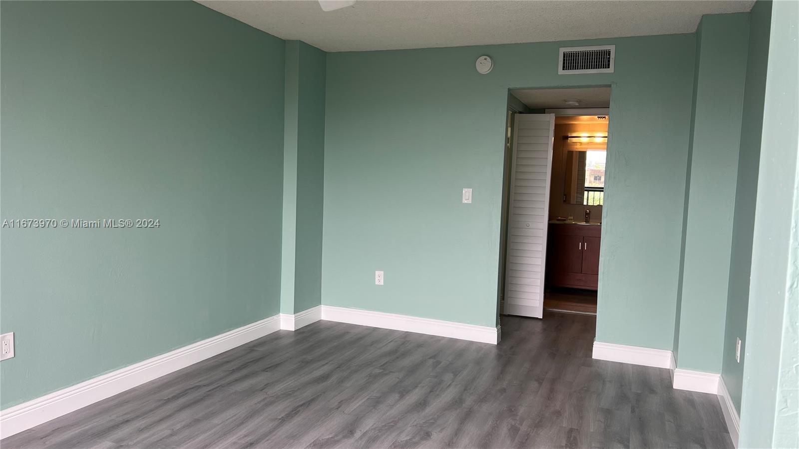 MOON TOWER CONDO - Residential Lease