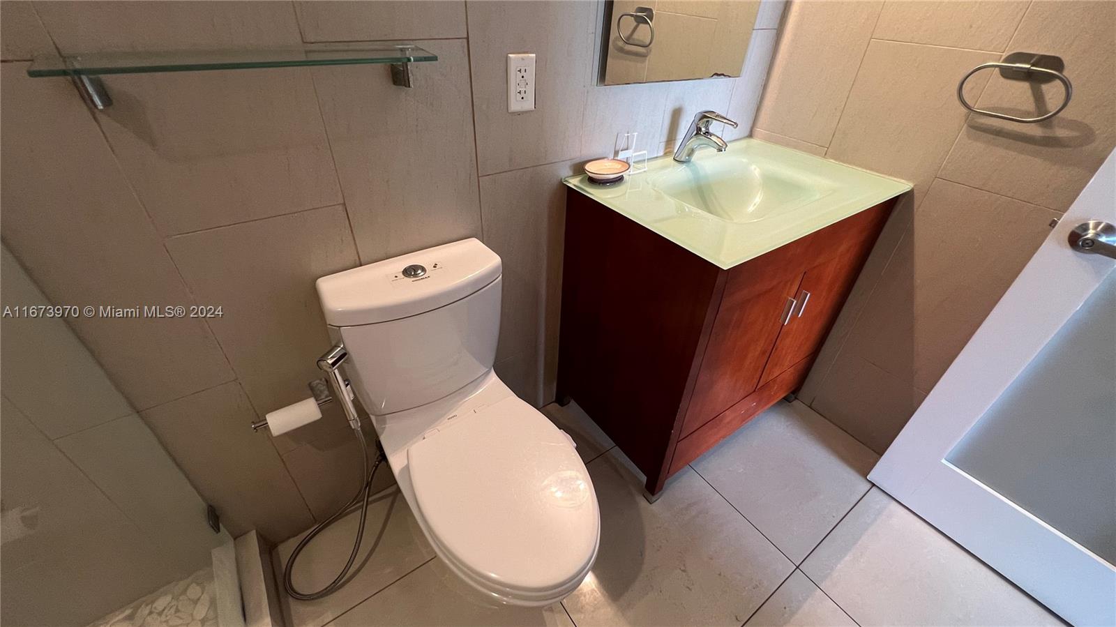 MOON TOWER CONDO - Residential Lease
