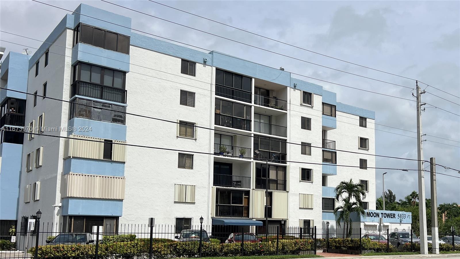 MOON TOWER CONDO - Residential Lease