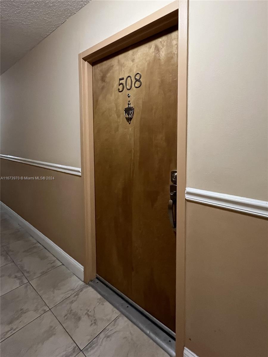MOON TOWER CONDO - Residential Lease