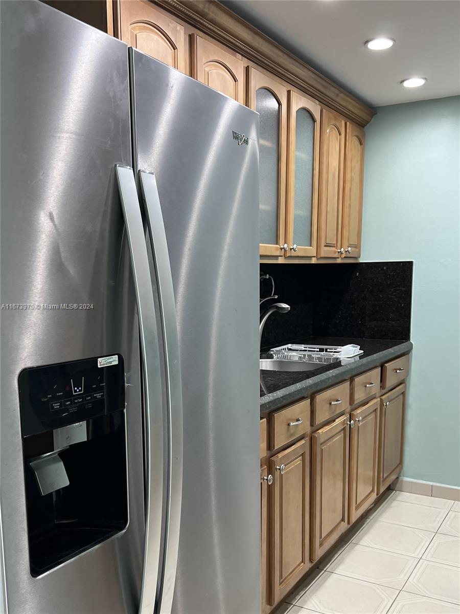 MOON TOWER CONDO - Residential Lease