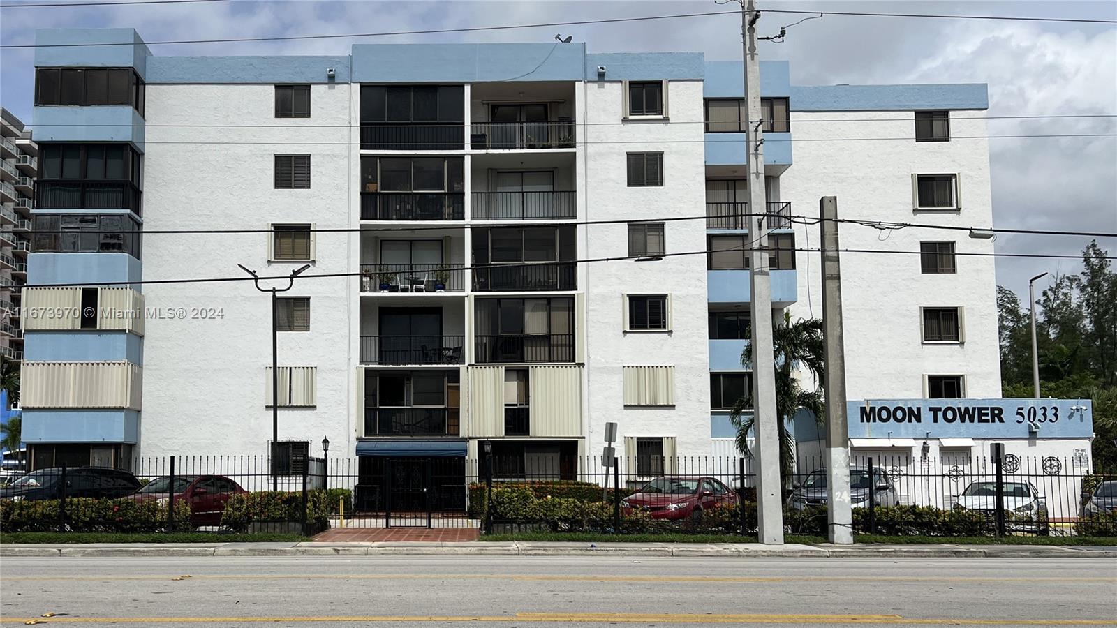 MOON TOWER CONDO - Residential Lease