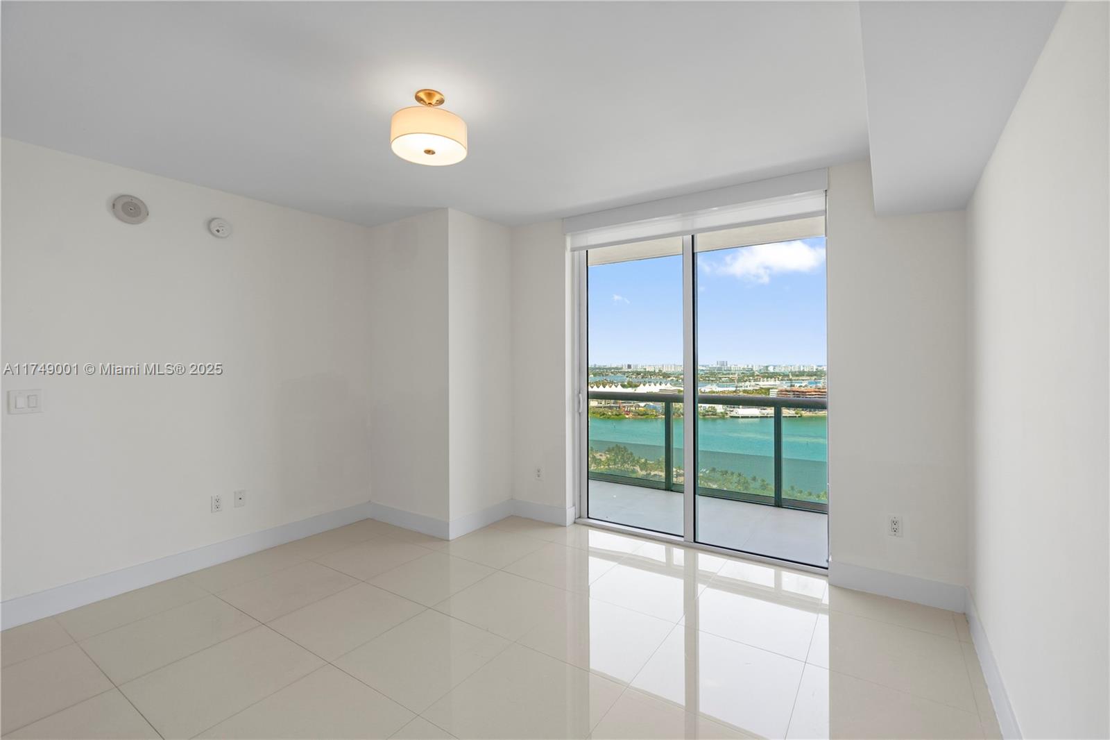 50 Biscayne - Residential Lease