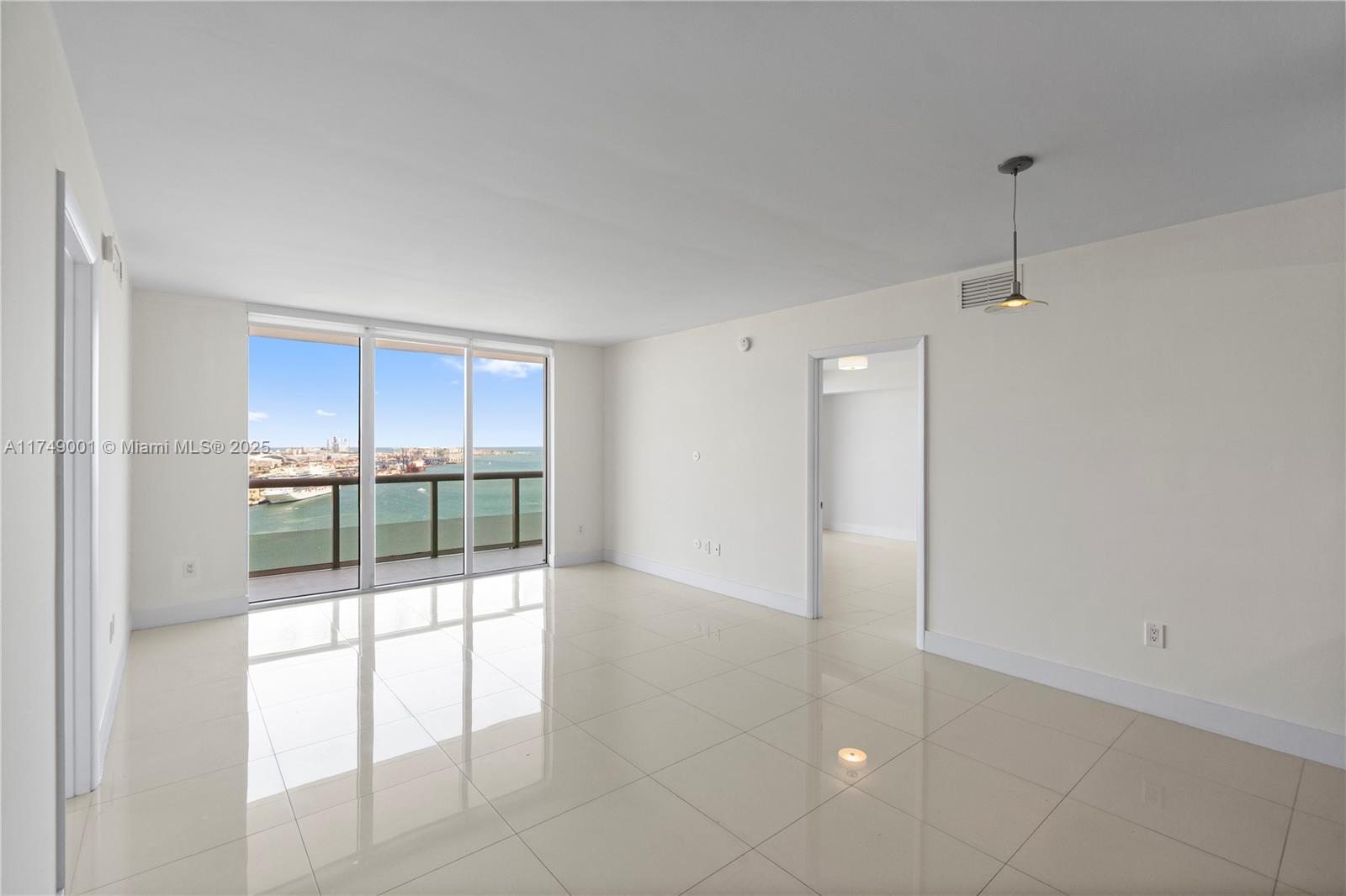 50 Biscayne - Residential Lease