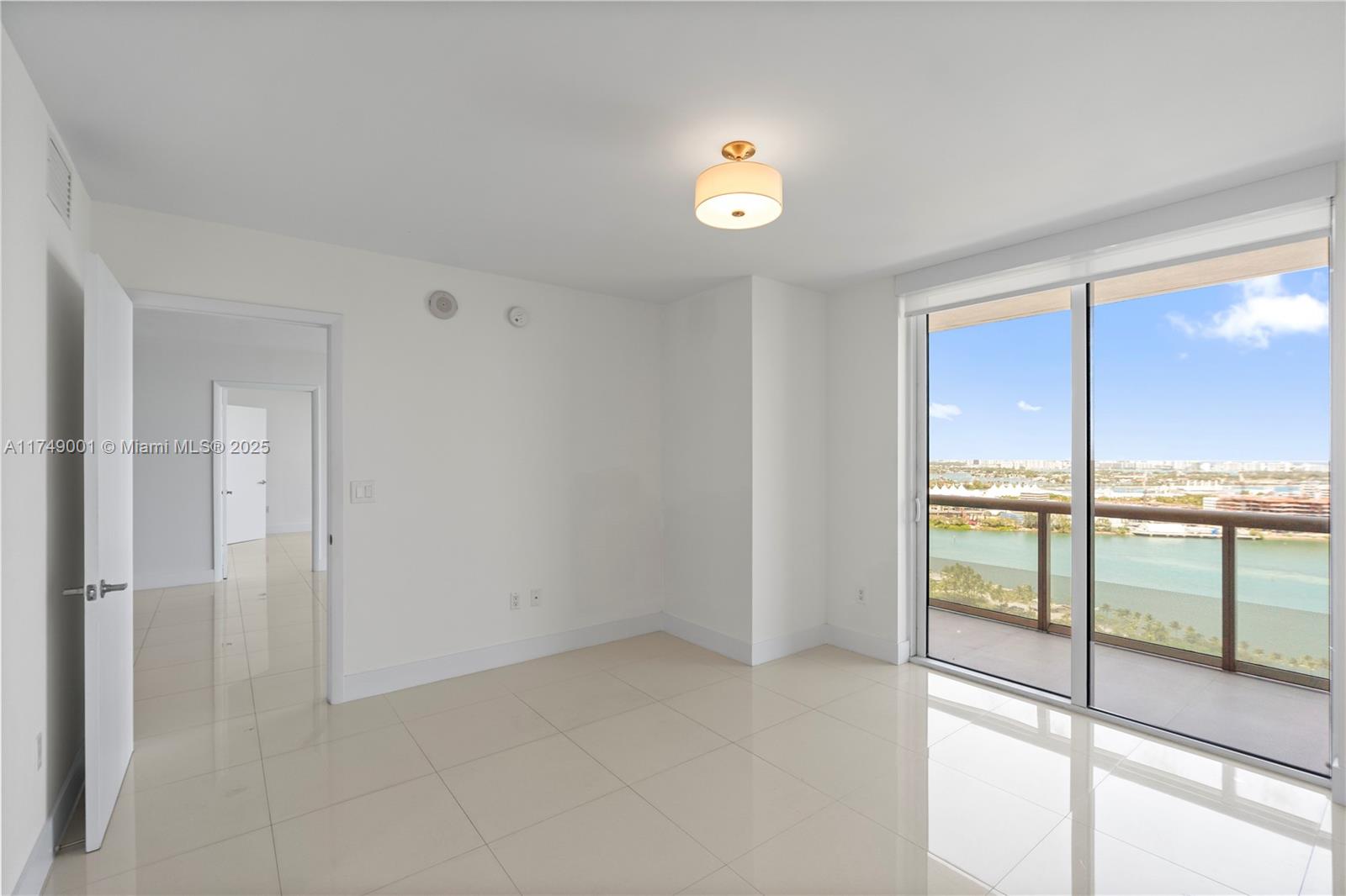 50 Biscayne - Residential Lease