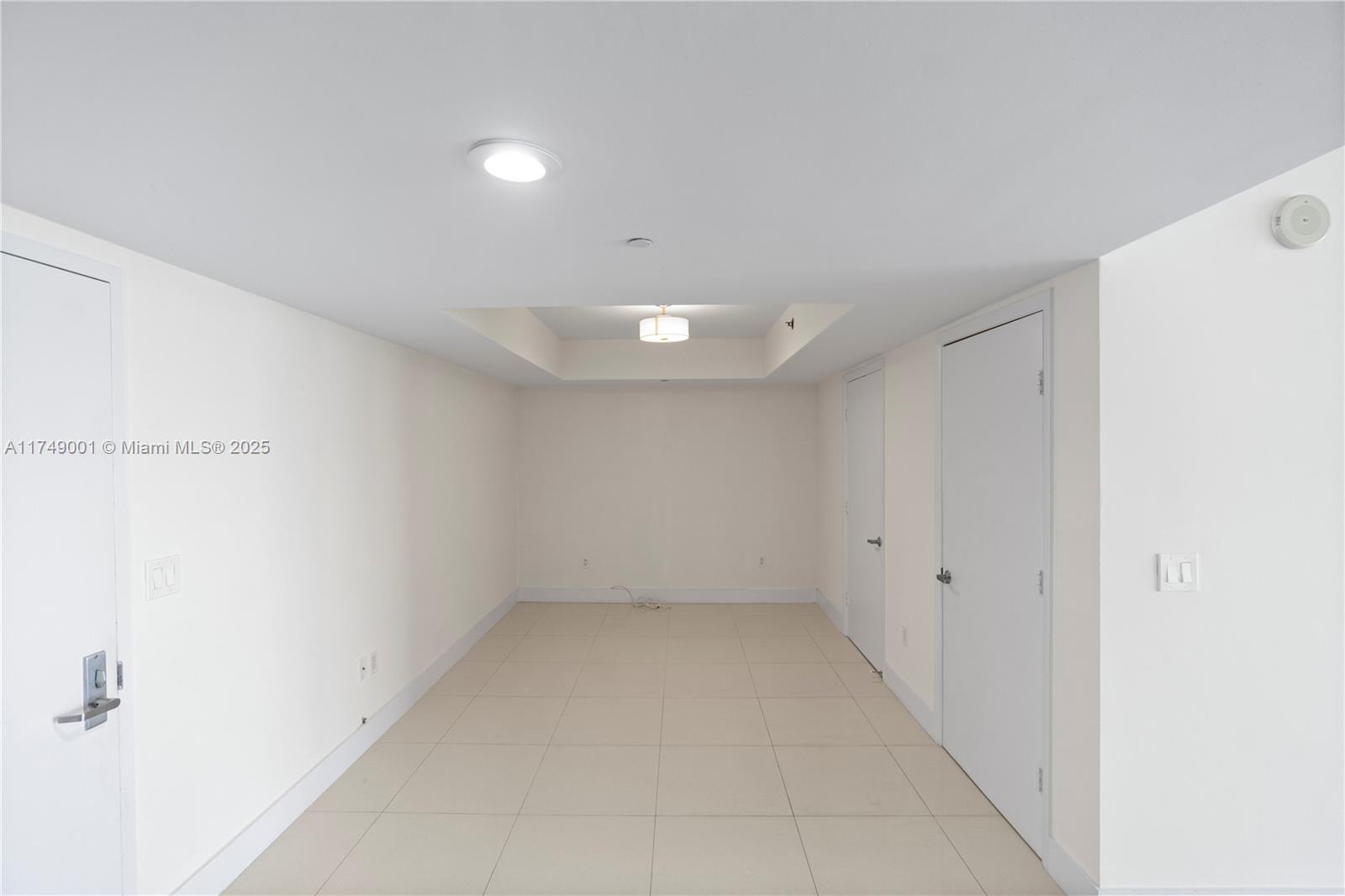 50 Biscayne - Residential Lease