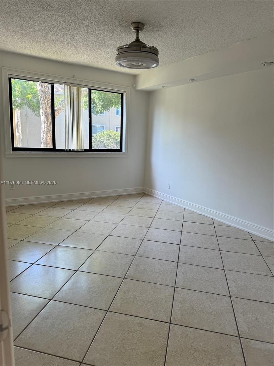 VISCONTI CONDO - Residential