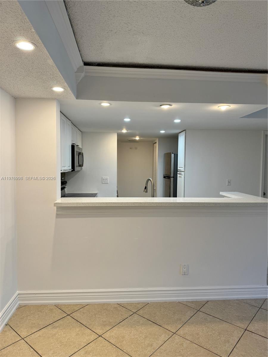 VISCONTI CONDO - Residential