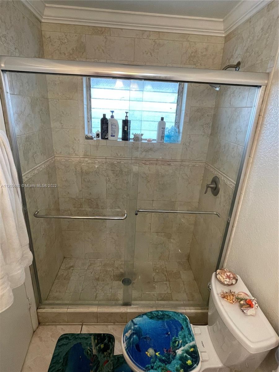 FOURTH HORIZONS CONDO - Residential
