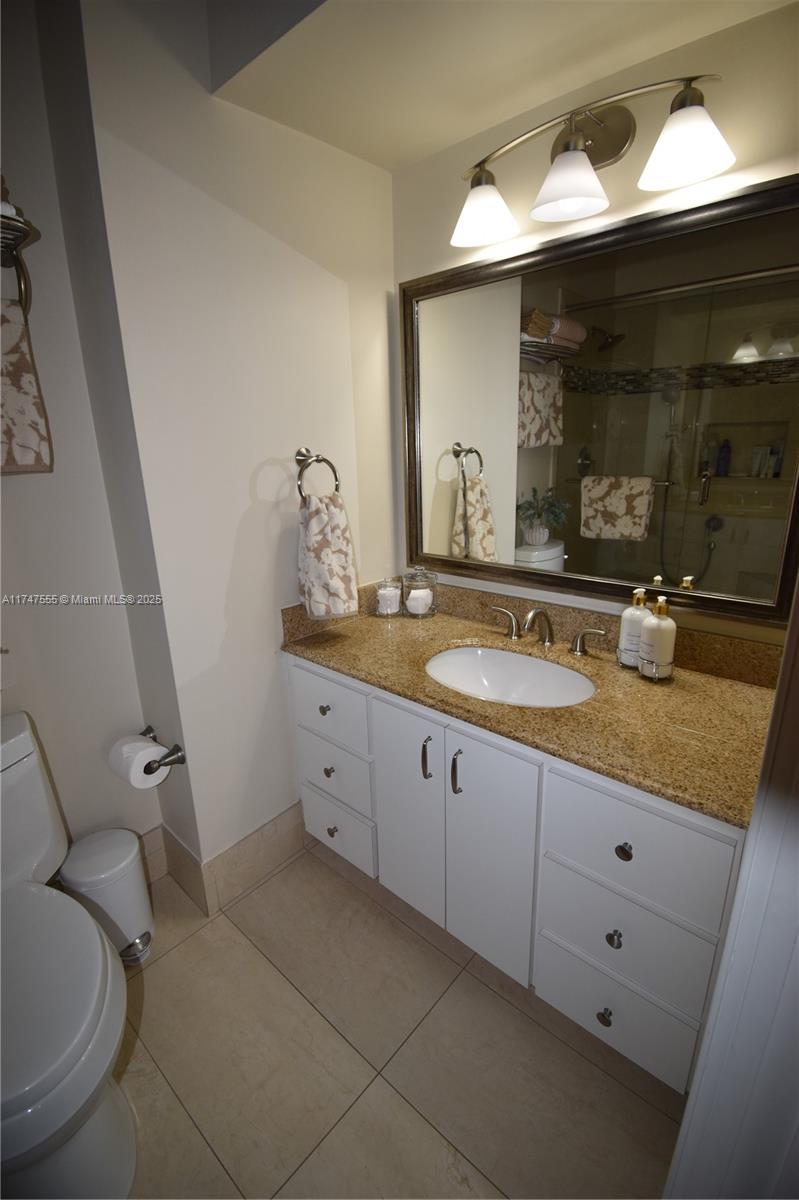 KILLIAN PINES TOWNHOUSES - Residential