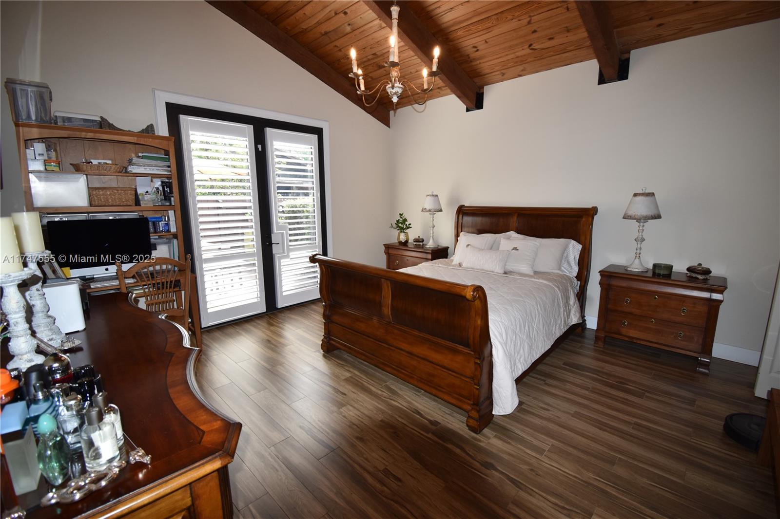 KILLIAN PINES TOWNHOUSES - Residential