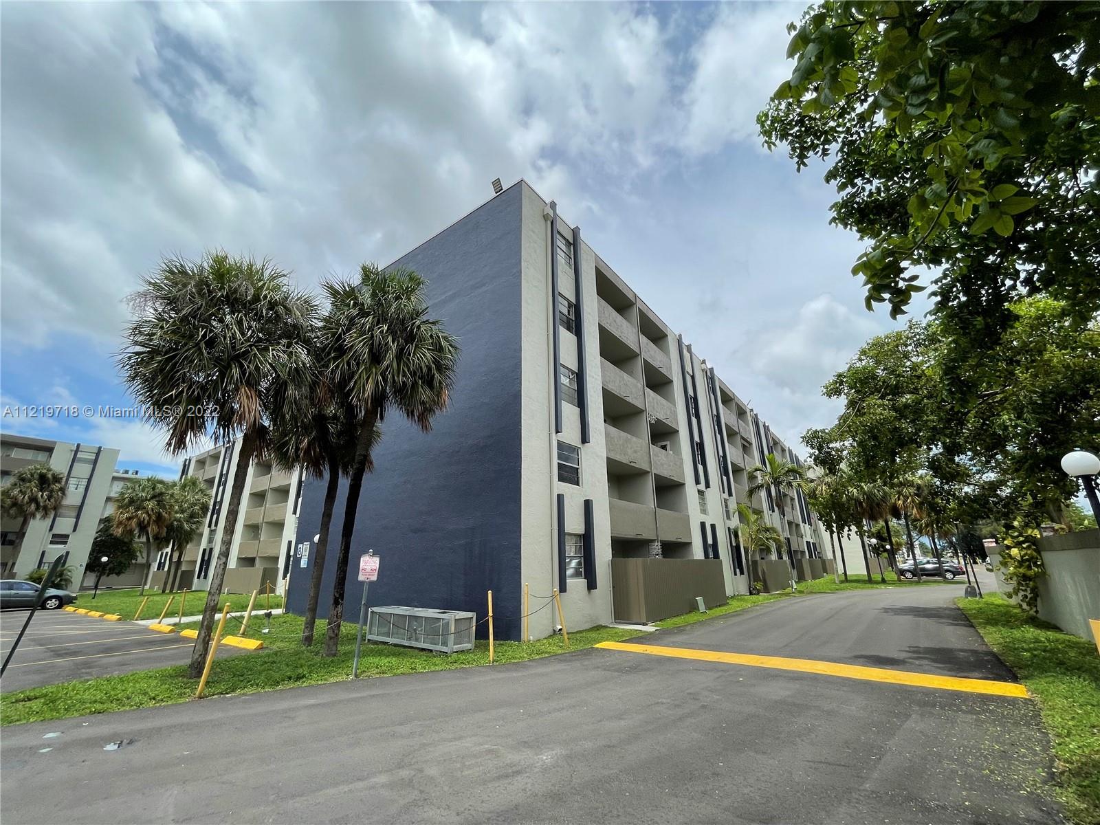 SAMARI LAKE EAST CONDO - Residential Lease