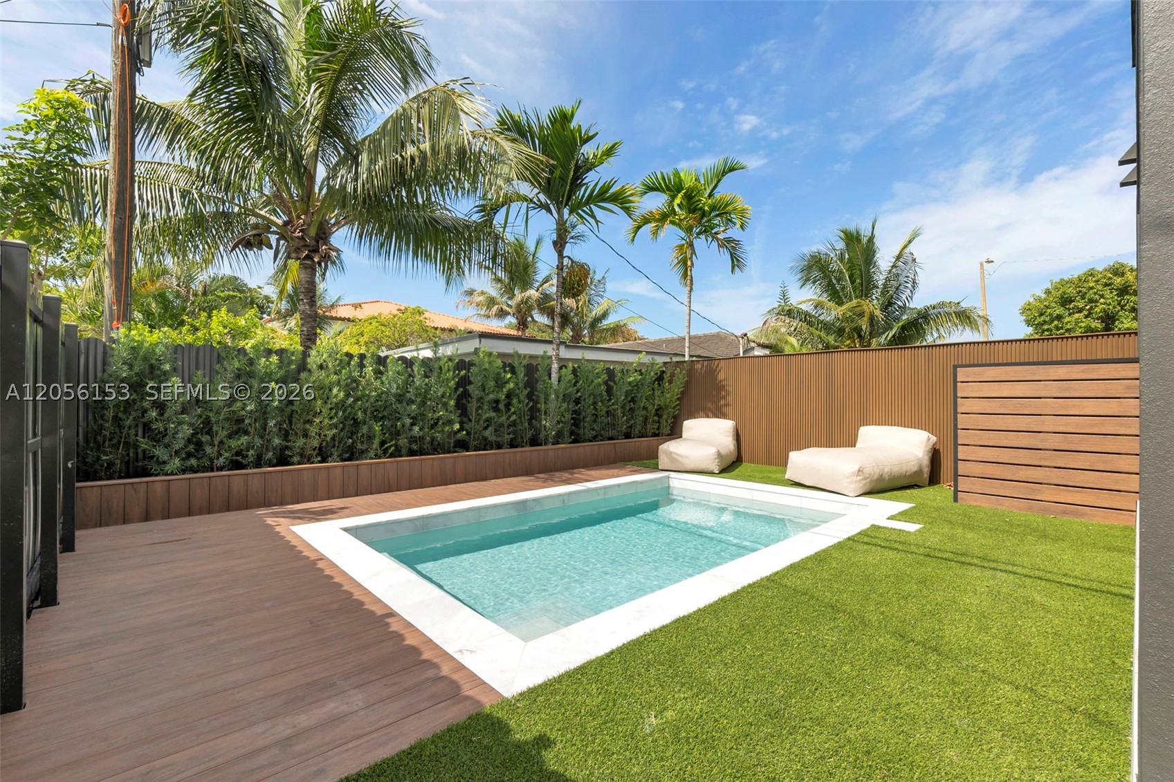 SOUTH BAY ESTATES - Residential Lease