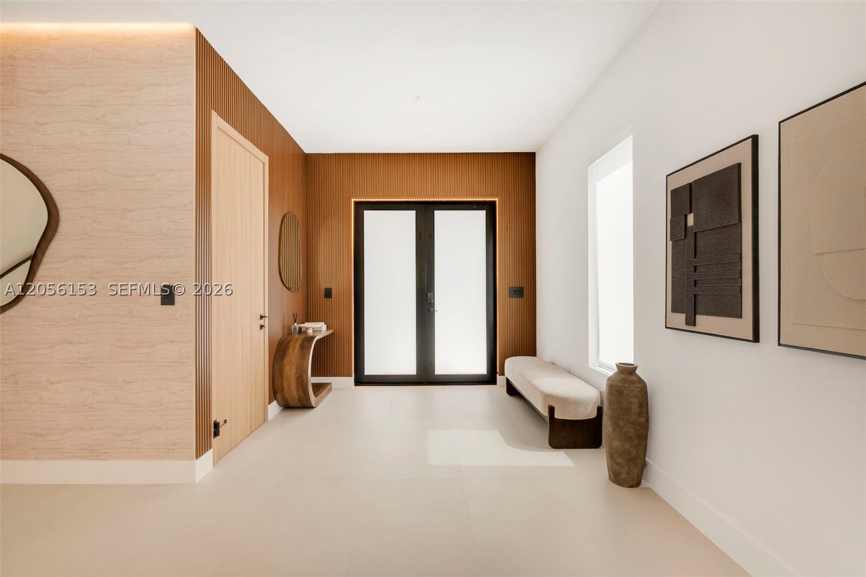 SOUTH BAY ESTATES - Residential Lease