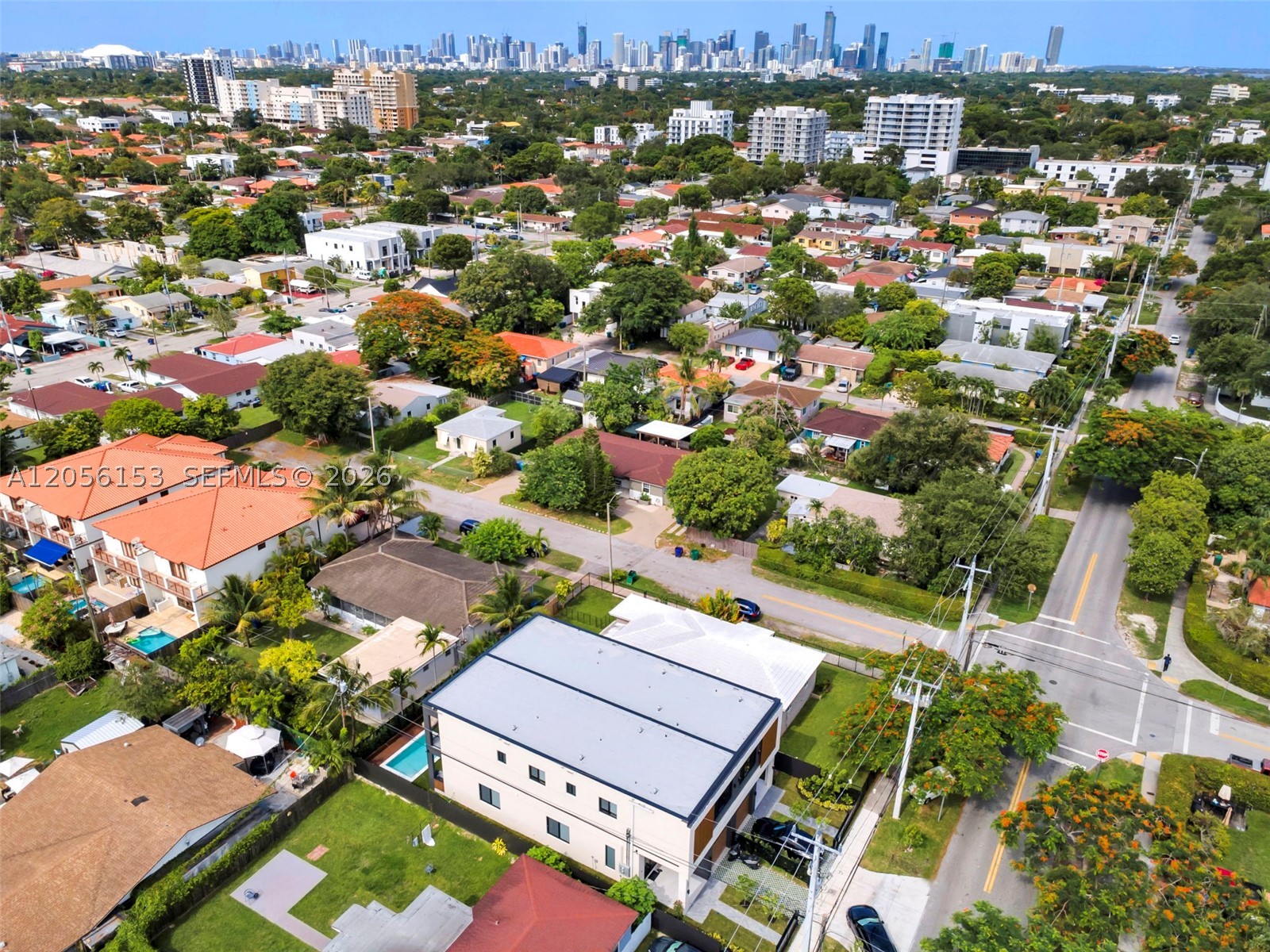 SOUTH BAY ESTATES - Residential Lease