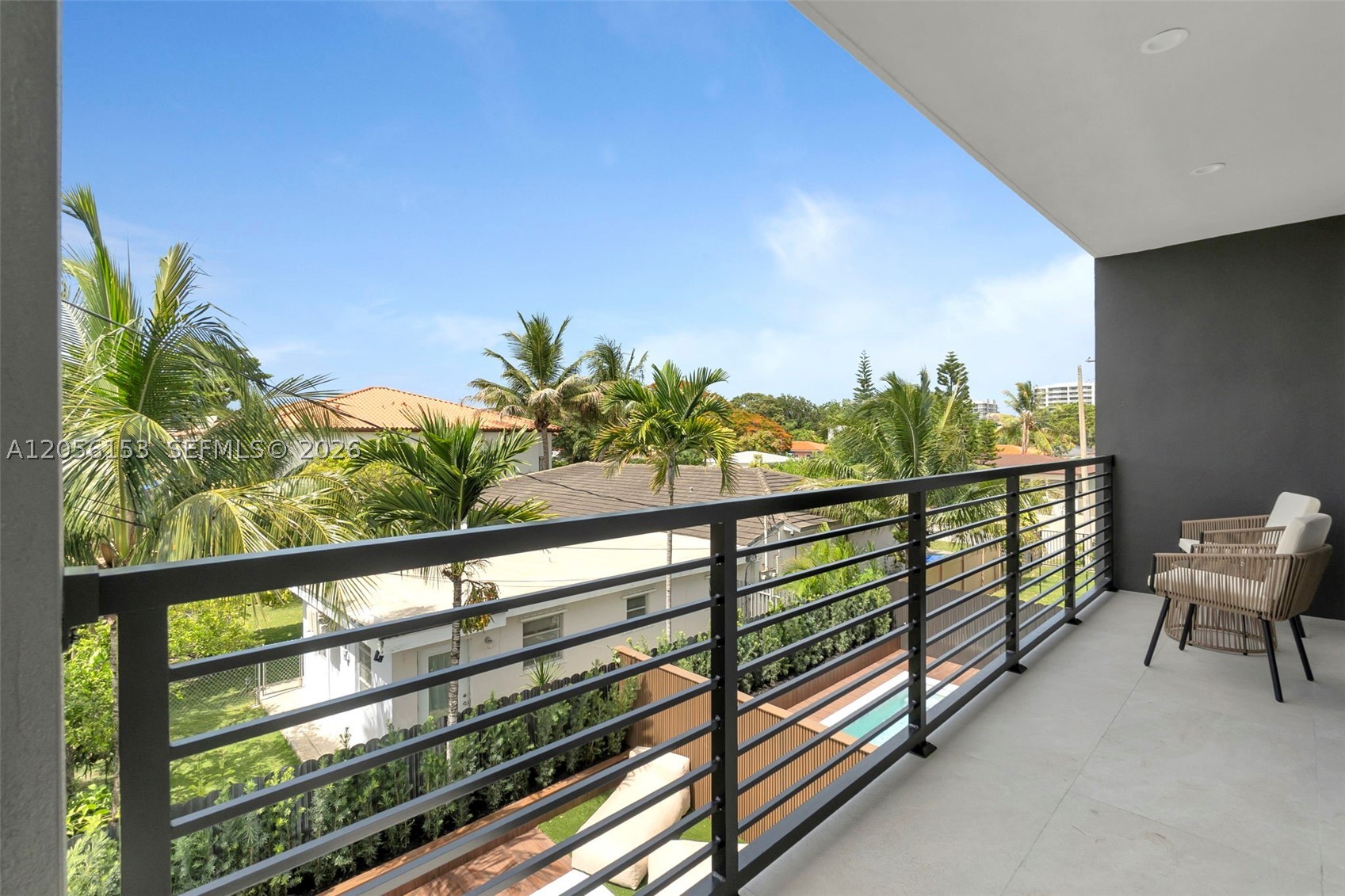SOUTH BAY ESTATES - Residential Lease