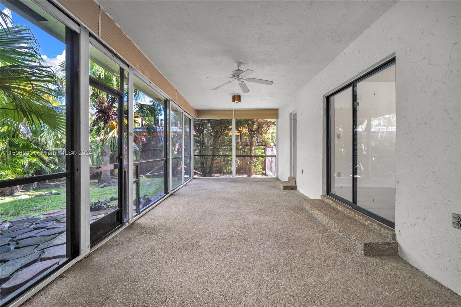 HOLLYWOOD LAKES SECTION - Residential Lease