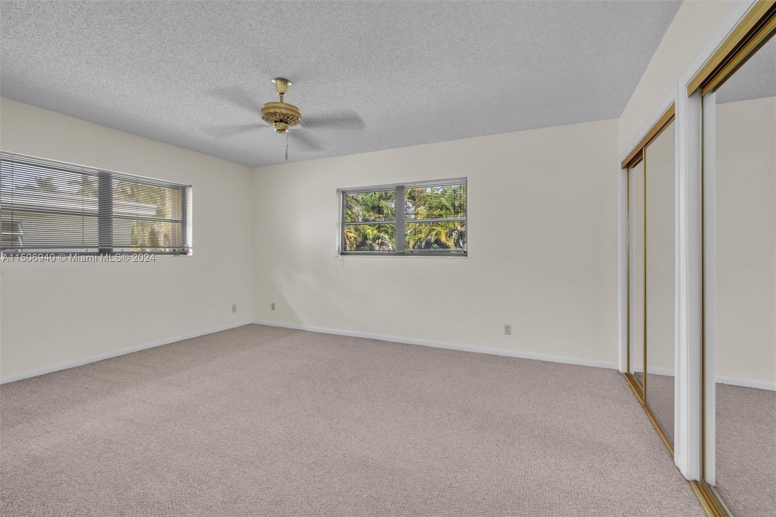 HOLLYWOOD LAKES SECTION - Residential Lease