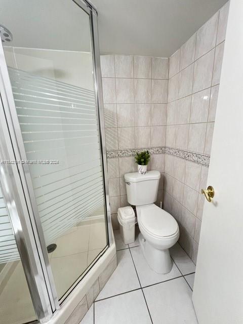 THE ISLES CONDO - Residential Lease
