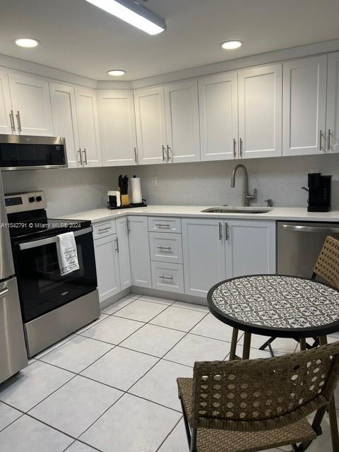 THE ISLES CONDO - Residential Lease