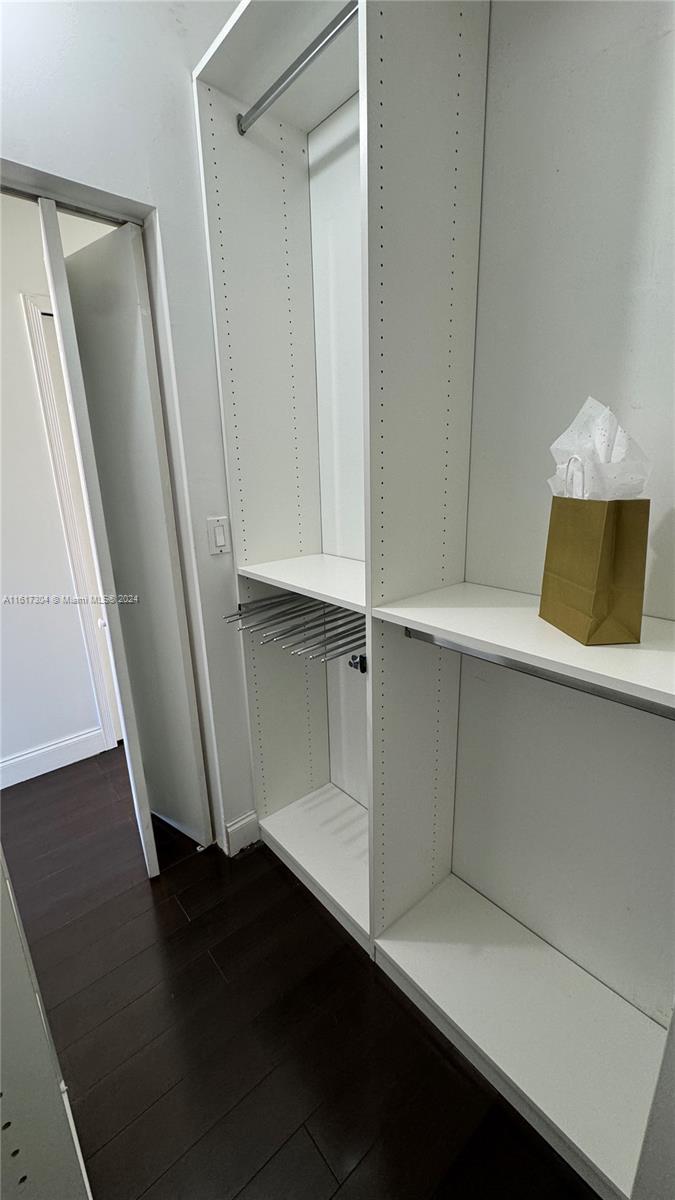 COSTA DORADA - Residential Lease
