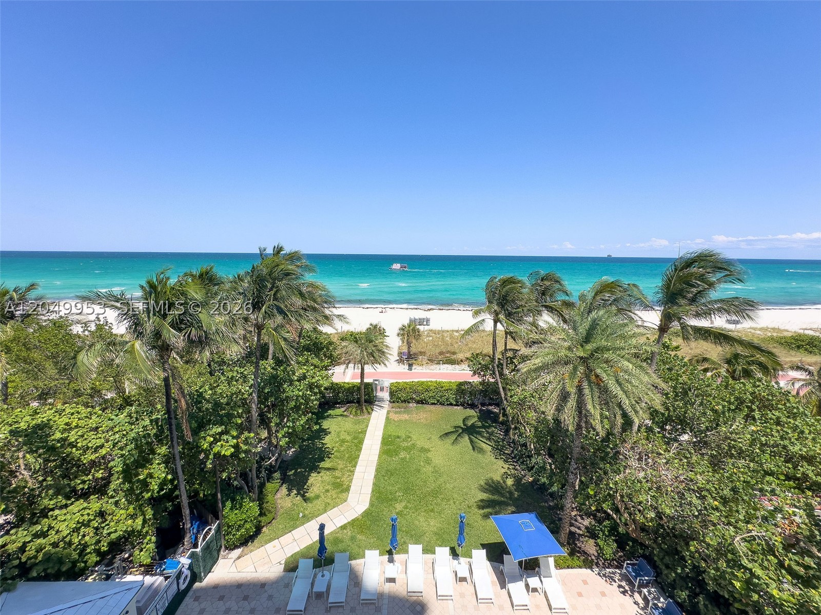 CAPOBELLA CONDO - Residential