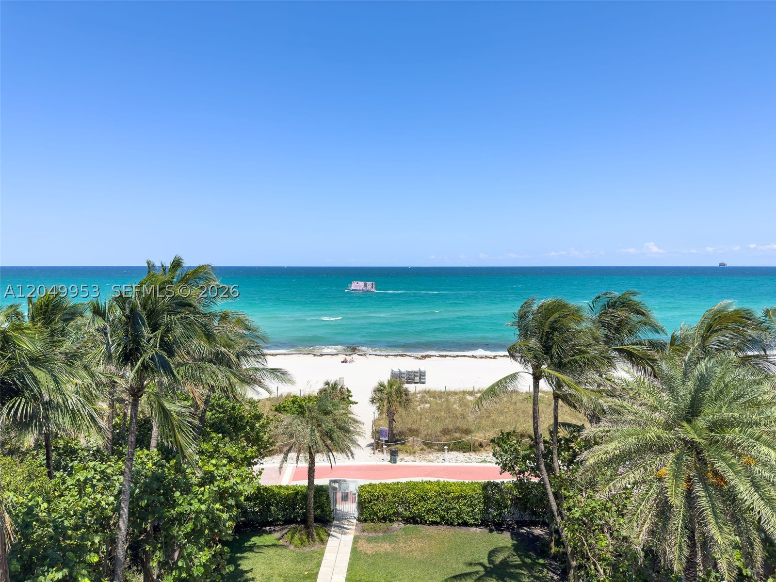 CAPOBELLA CONDO - Residential
