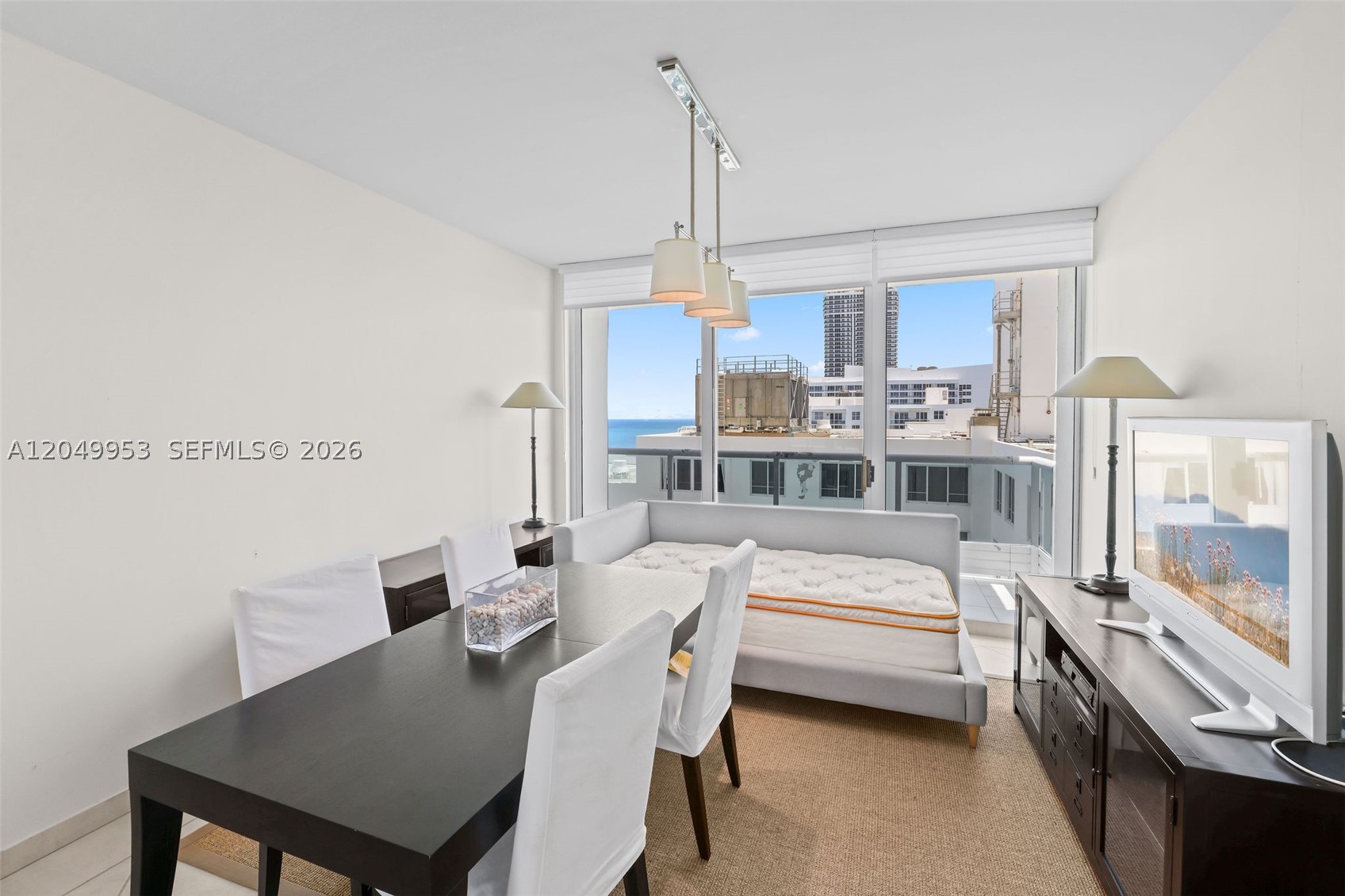 CAPOBELLA CONDO - Residential